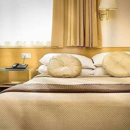 King Jason Hotel Atene Esterno foto